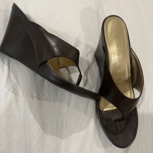 Bandolino chocolate brown wedge sandals